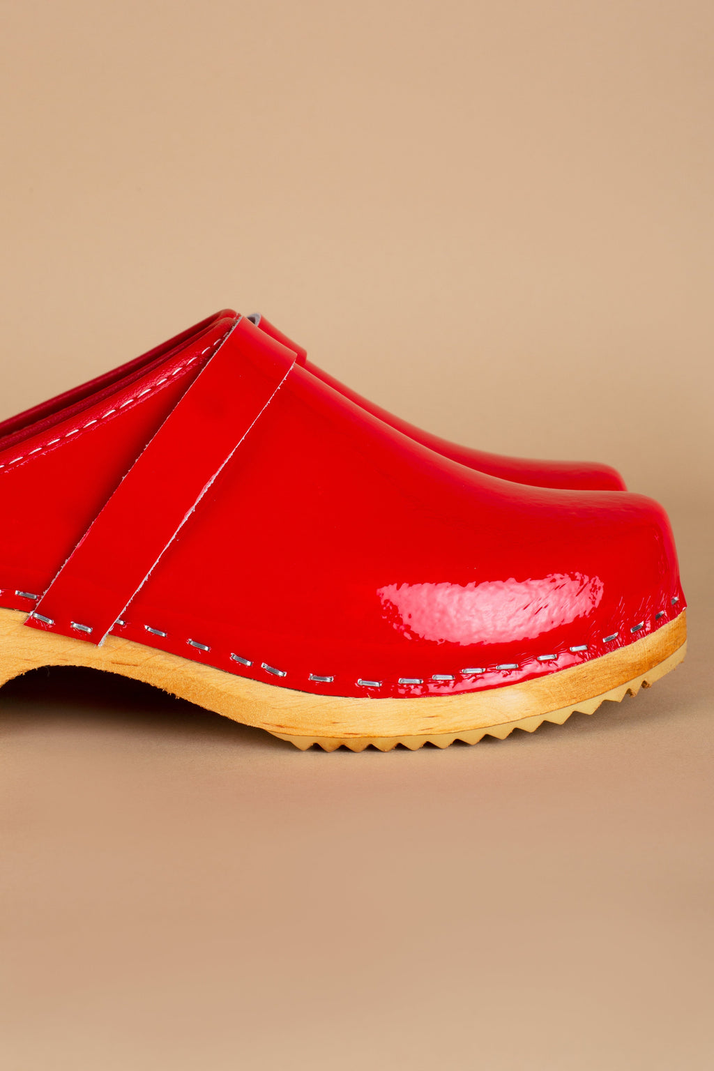 Sabots en Cuir Verni - Red 6